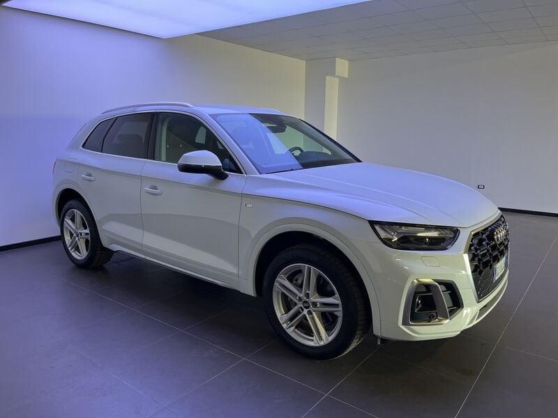 Audi Q5 40 TDI QUATTRO S LINE S TRONIC