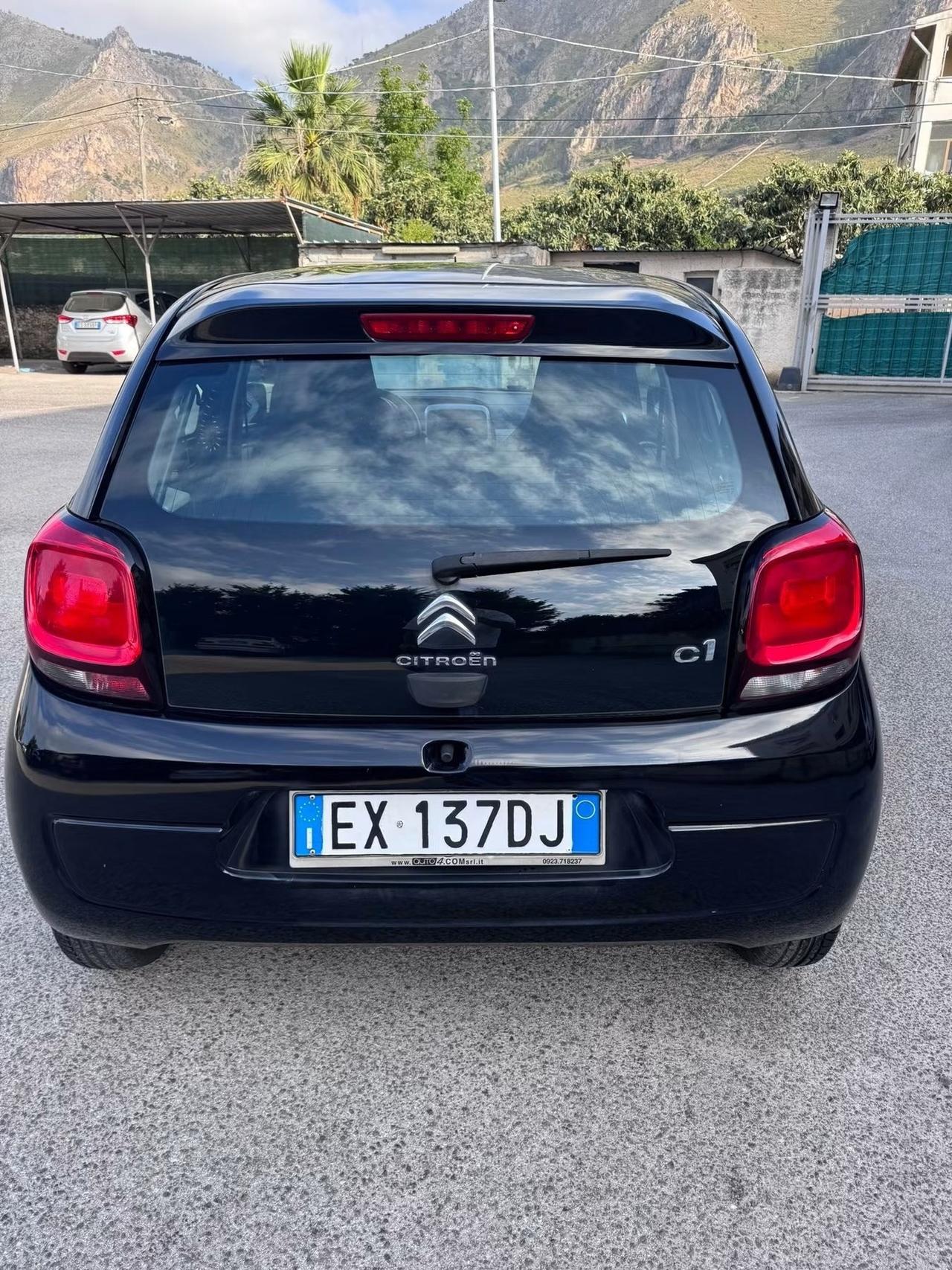 Citroen C1 VTi 68 5 porte Shine
