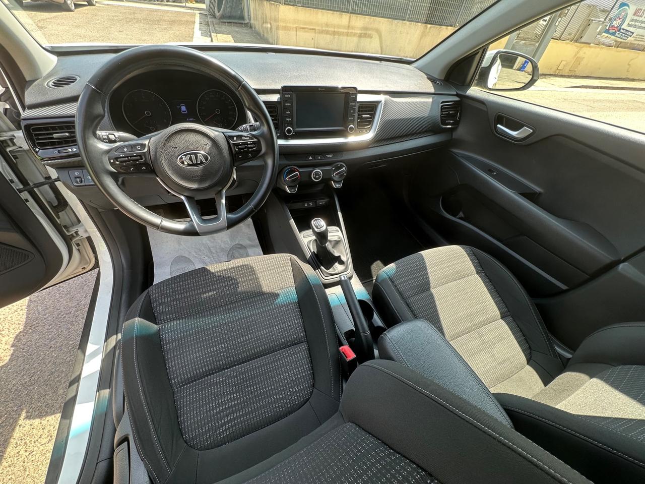 Kia Stonic 1.4 MPI 100 CV Urban