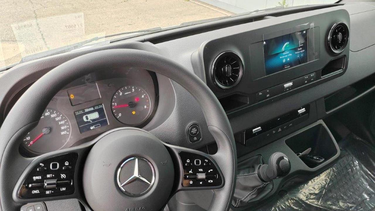 Mercedes-Benz SPRINTER FURGONE TRAZ. POST. 319 CDI F 37/35