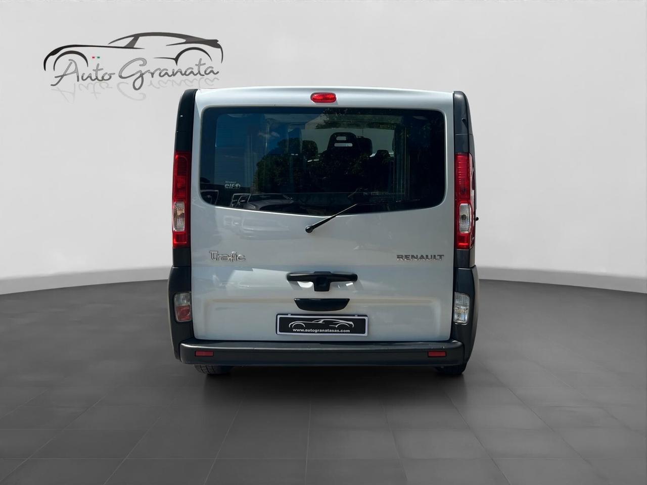 Renault Trafic Passenger 2.0 dCi 9Pt. TRASPORTO DISABILI