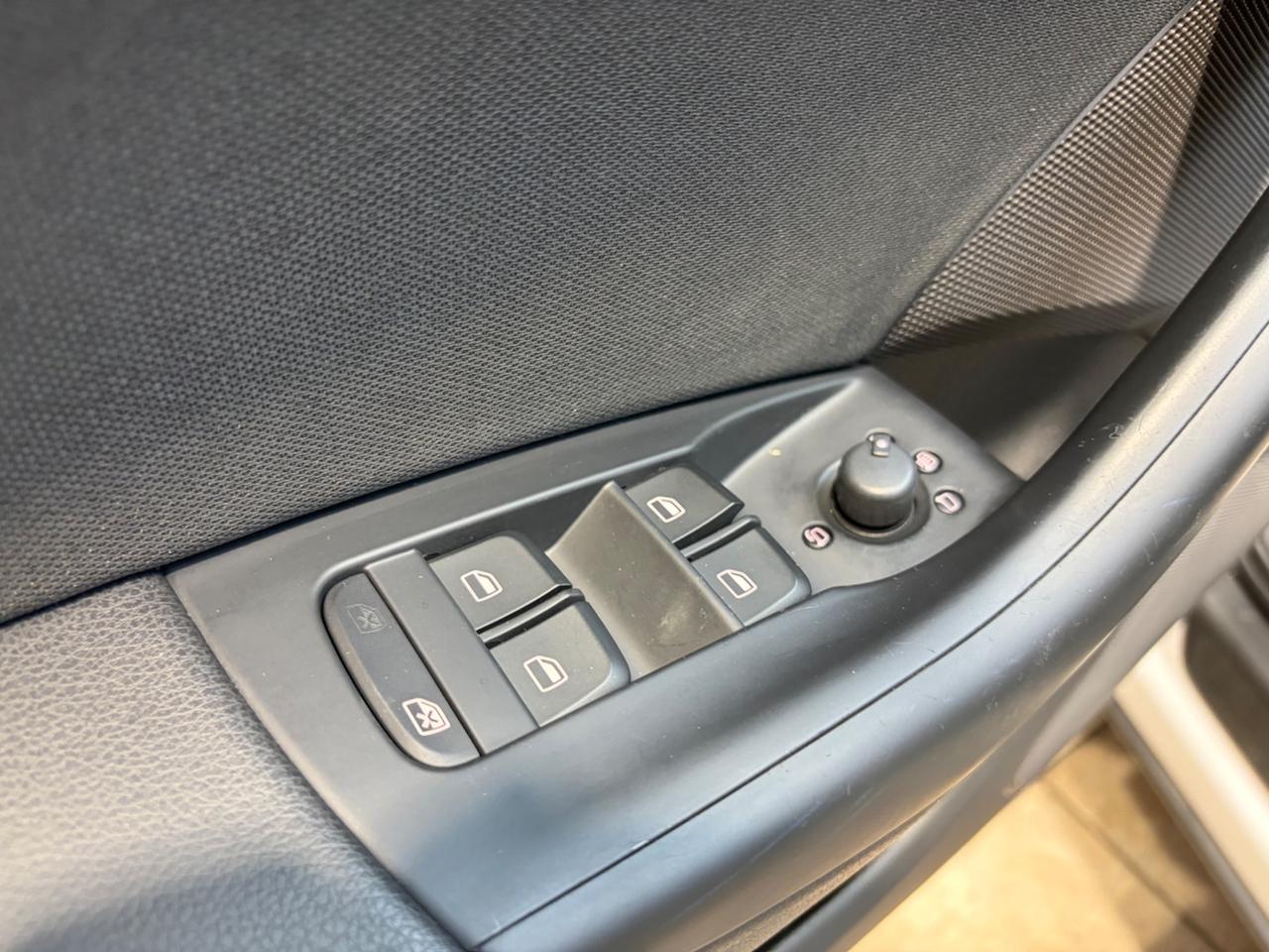 Audi Q3 2.0 TDI 150 CV quattro S tronic Sport