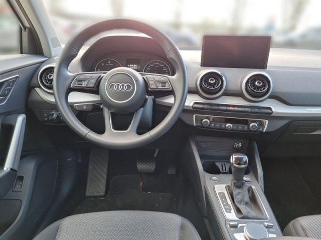 AUDI Q2 30 TDI S tronic Business Advanced