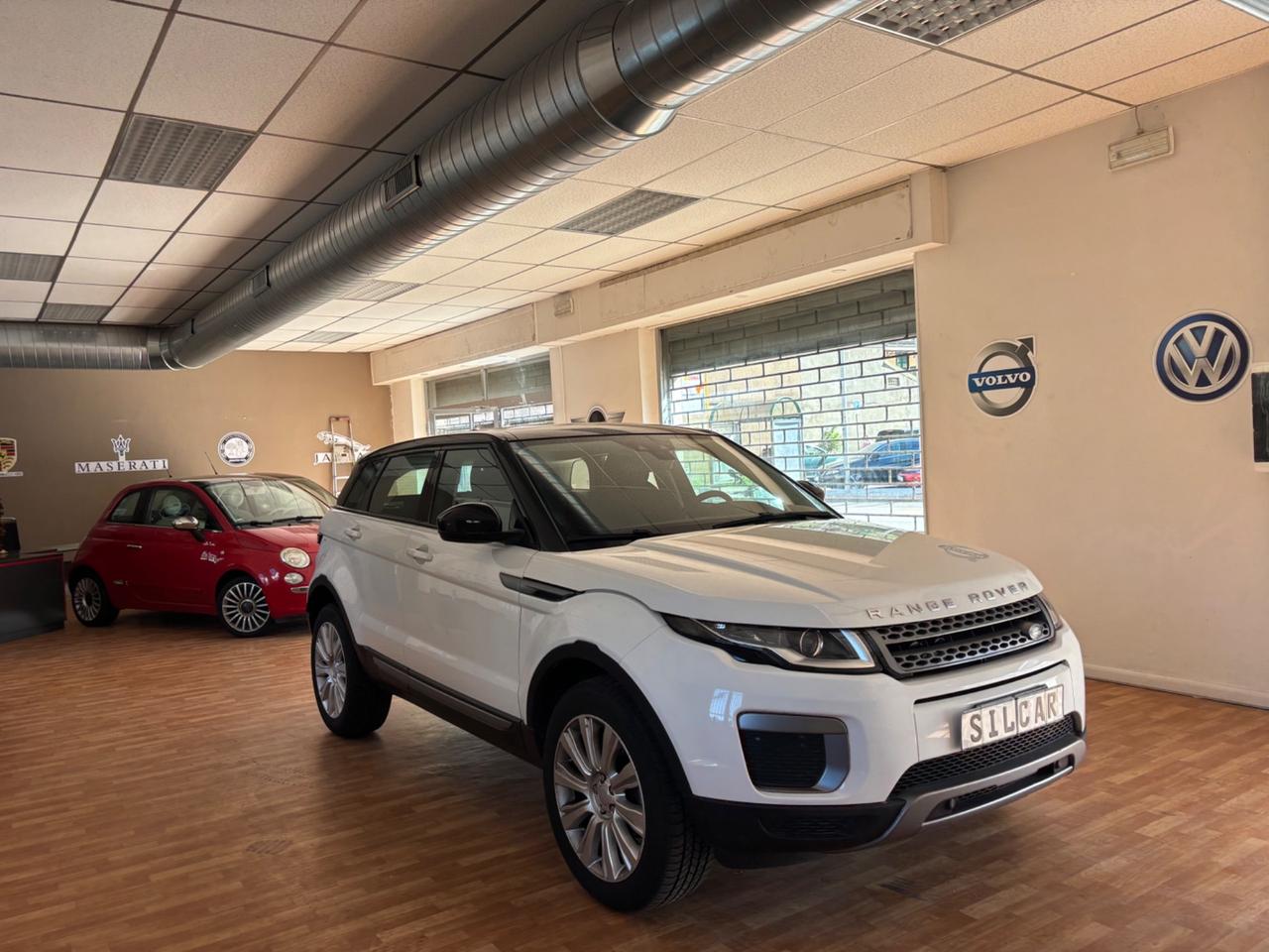 Land Rover Range Evoque 2.0 TD4 150 CV 5p. Pure