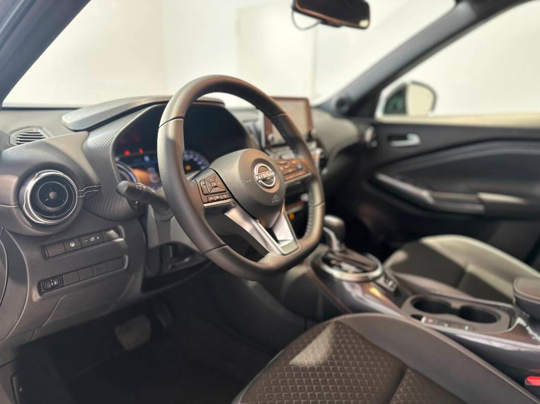 Nissan Juke 1.6 hev N-Connecta