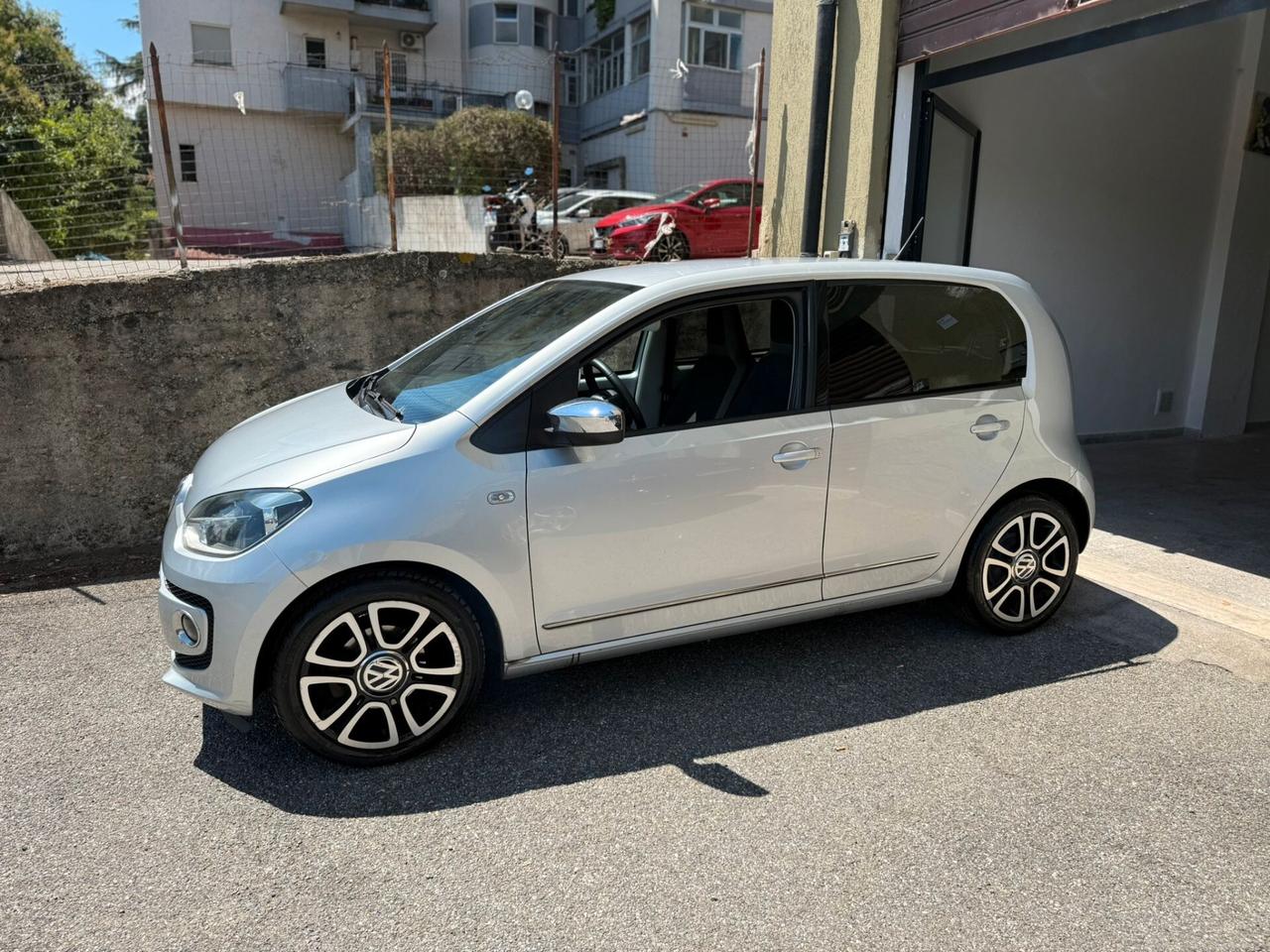 Volkswagen up! 1.0 75 CV 5p. high ASG