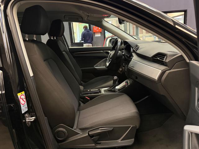 AUDI Q3 35 TDI quattro S tronic Business Advanced