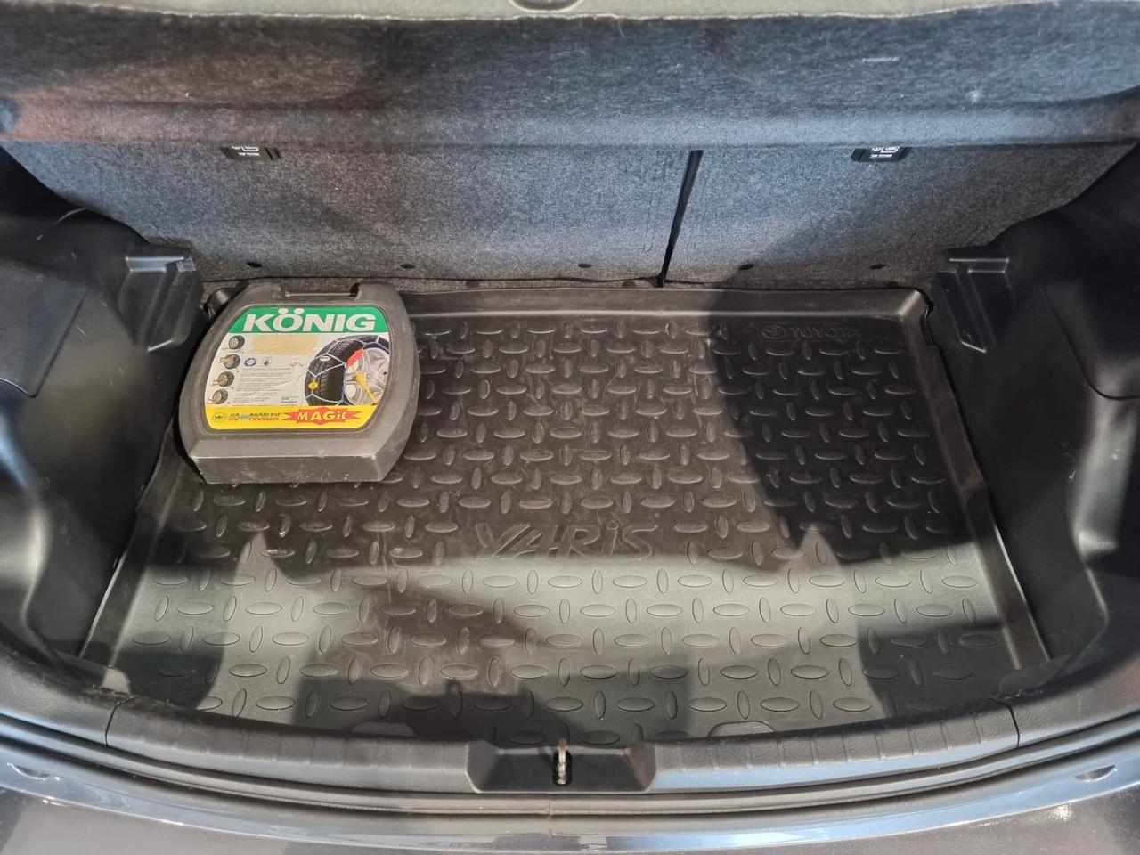 Toyota Yaris 1.5 Hybrid 5 porte Active