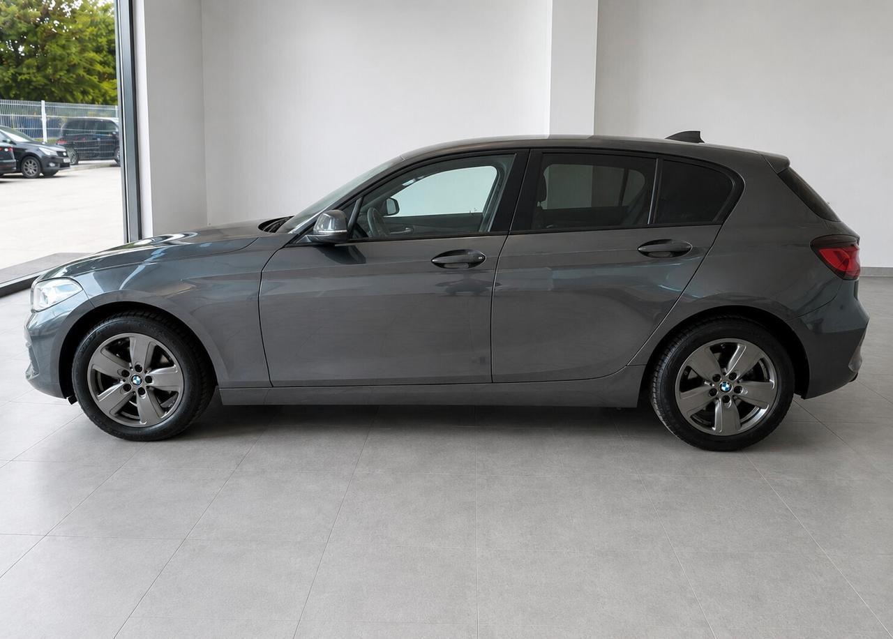 Bmw 116 116d 5p. Business Advantage - 2020