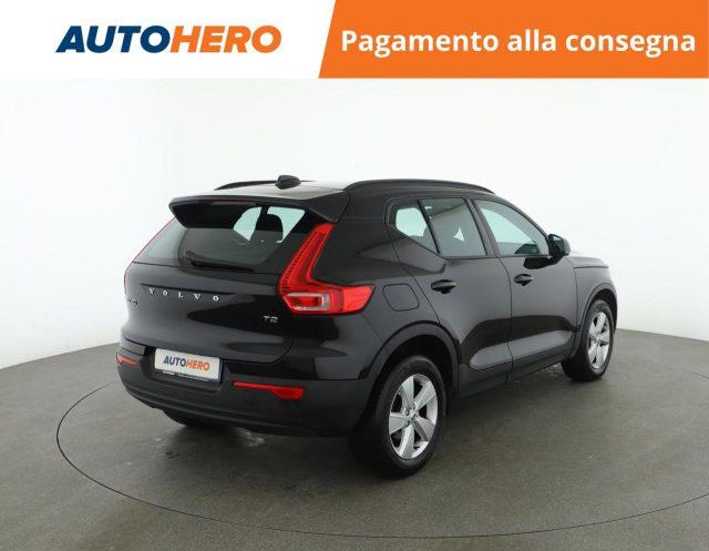 VOLVO XC40 T2 Essential