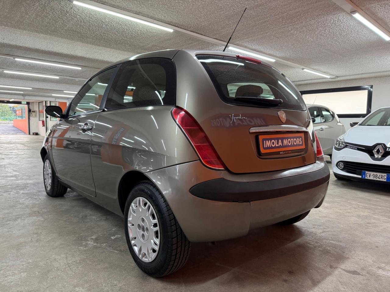 Lancia Ypsilon 1.3 Multijet 16V Argento