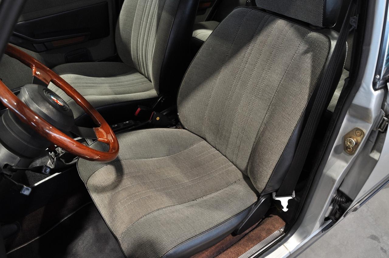 Alfa Romeo Alfetta 2.0 CEM restauro totale UNICA targa MI!