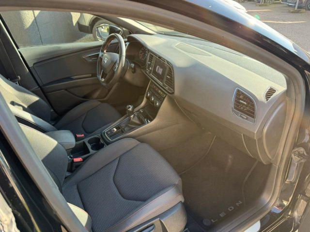 SEAT Leon 1.5 TGI 5p. FR NAVI - LED - TELECAMERA - BT - 18