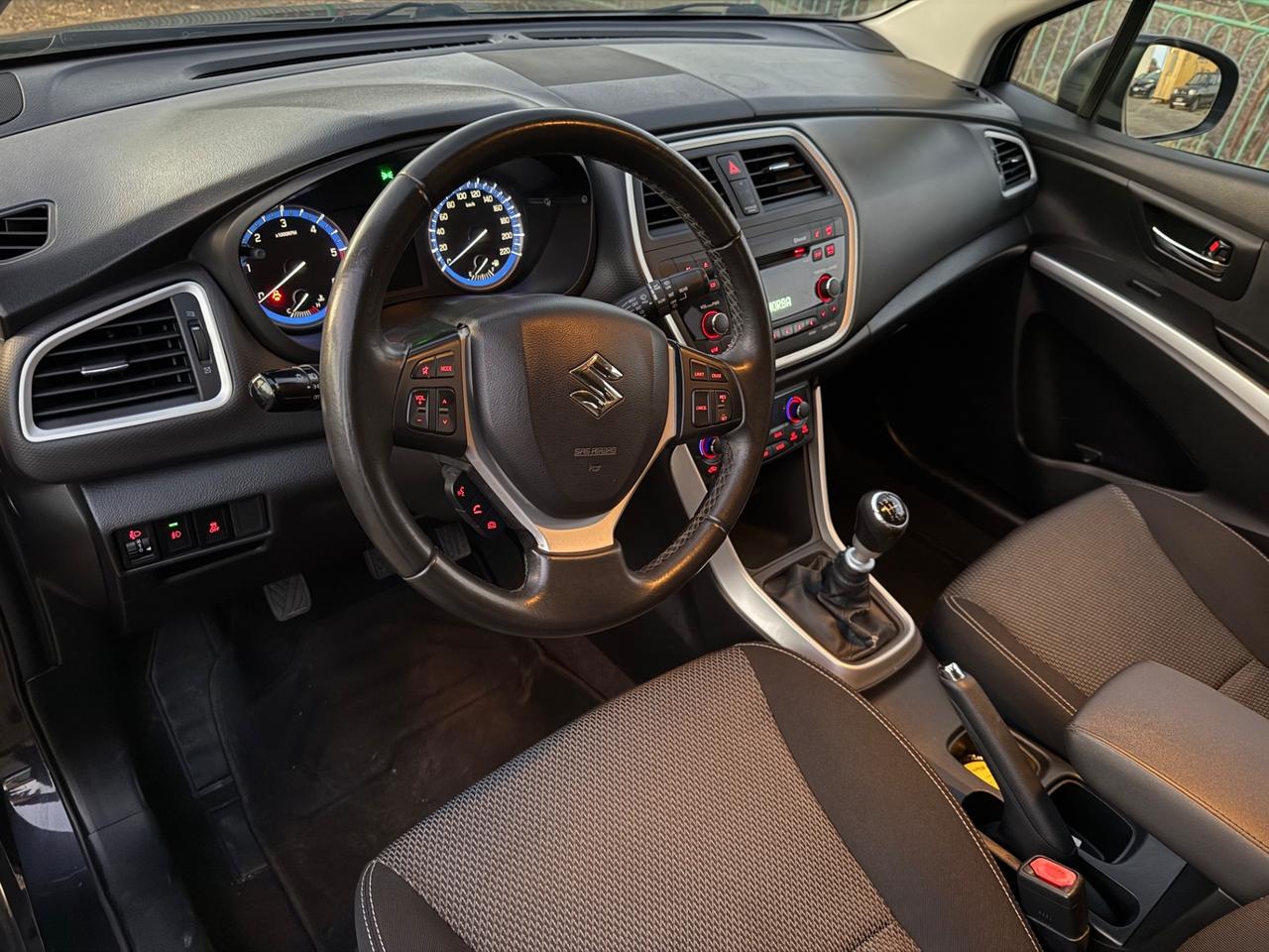 Suzuki S-Cross 1.6 DDiS Top