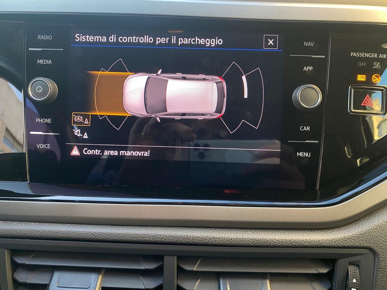 VOLKSWAGEN POLO 1.0 TSI HIGHLINE R line 2021