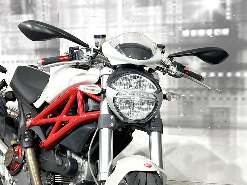 Ducati Monster 1100