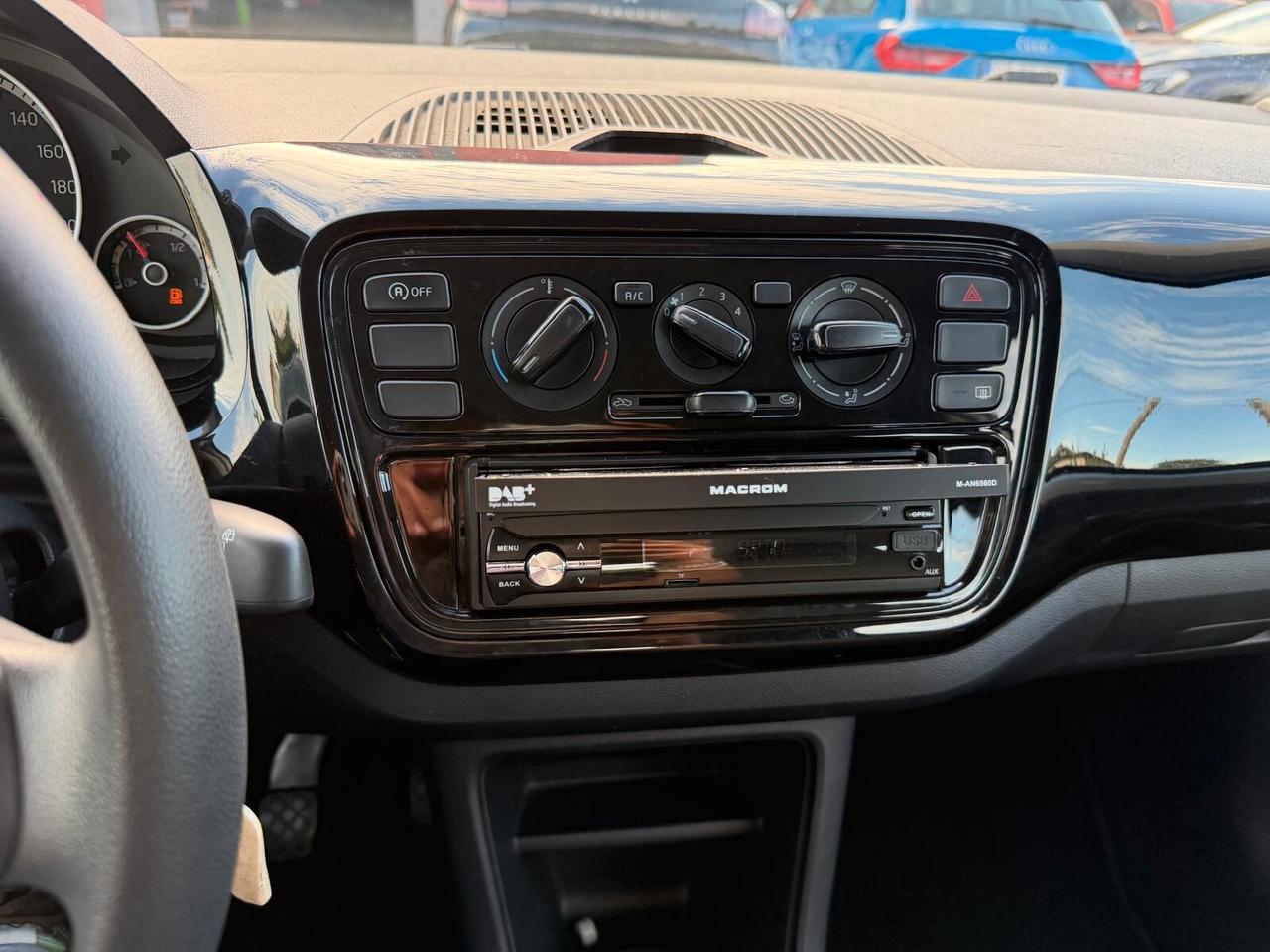Volkswagen up! 1.0 5p. eco take BlueMotion Technology