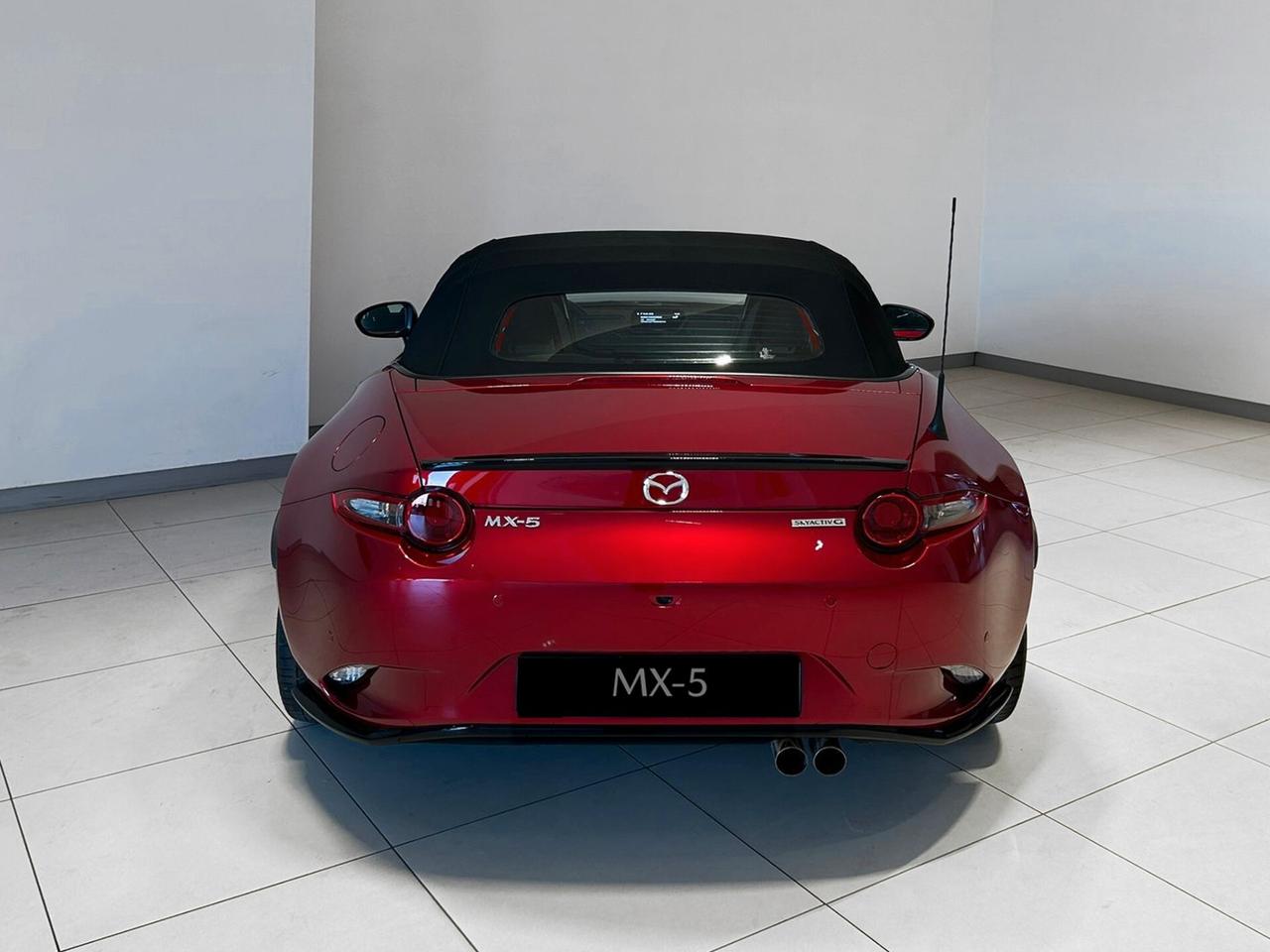 Mazda MX-5 1.5L Skyactiv-G Exclusive-Line