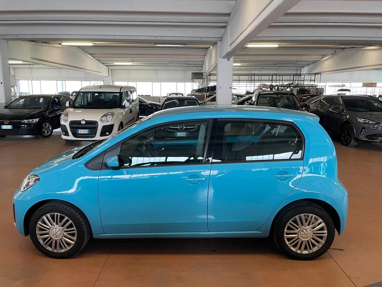 Volkswagen up! 1.0 5p. EVO color up!TELECAMERA POSTERIORE