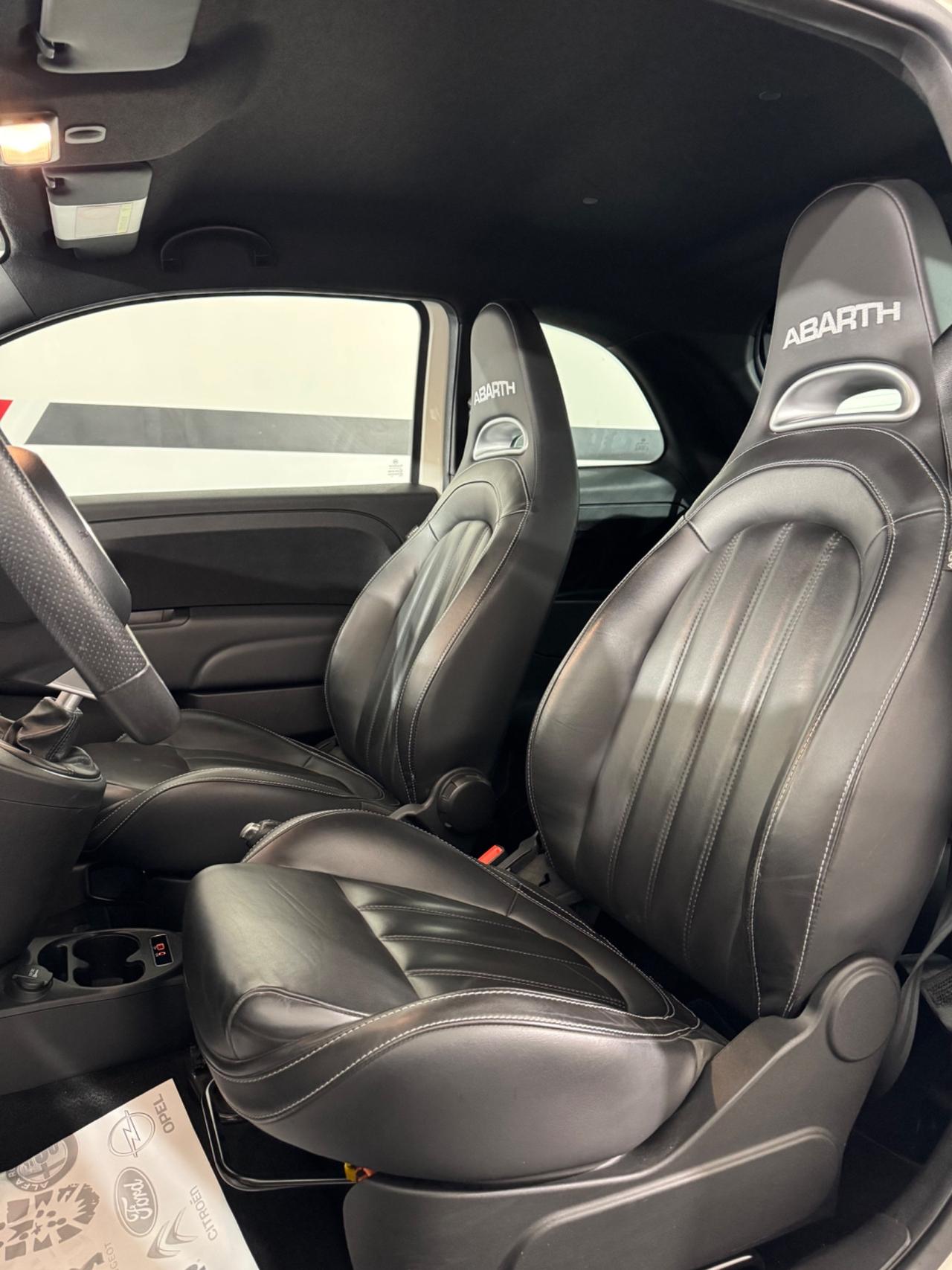 Abarth 595 1.4 Turbo T-Jet 165 CV Turismo * SOLO 30.000 KM *