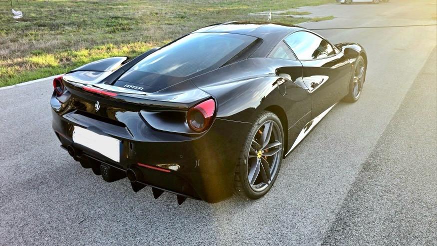 Ferrari 488 Coupe 3.9 GTB dct