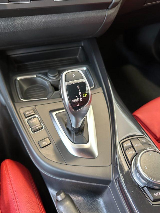 BMW 225 d Coupé Sport Auto - 18" - Navi PRO - Volante M