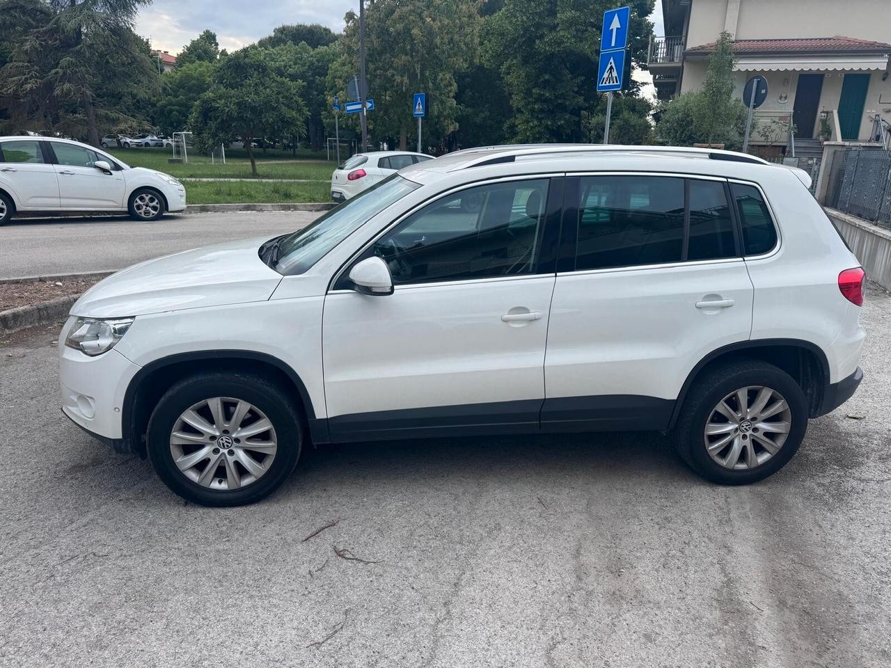 Volkswagen Tiguan 2.0 TDI DPF 4MOTION Sport & Style