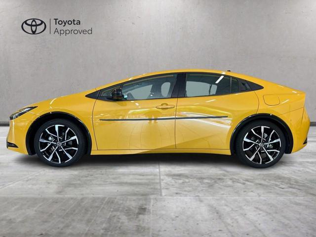 TOYOTA Prius 2.0 Plug-in Hybrid Lounge +