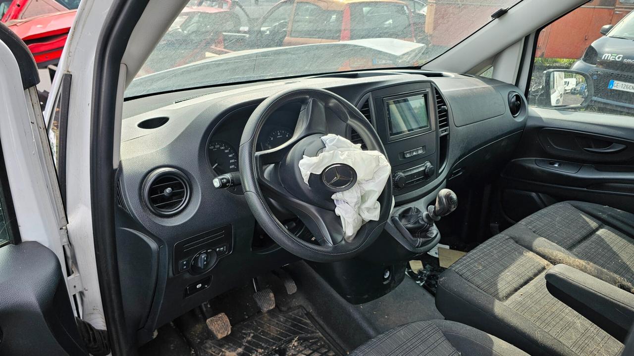 SINISTRATA Mercedes-benz Vito 2.2 116 CDI PC-SL Furgone Long
