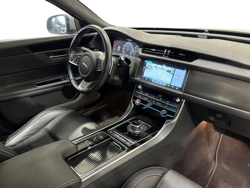 Jaguar XF Berlina 2.0 D I4 Prestige AWD Auto