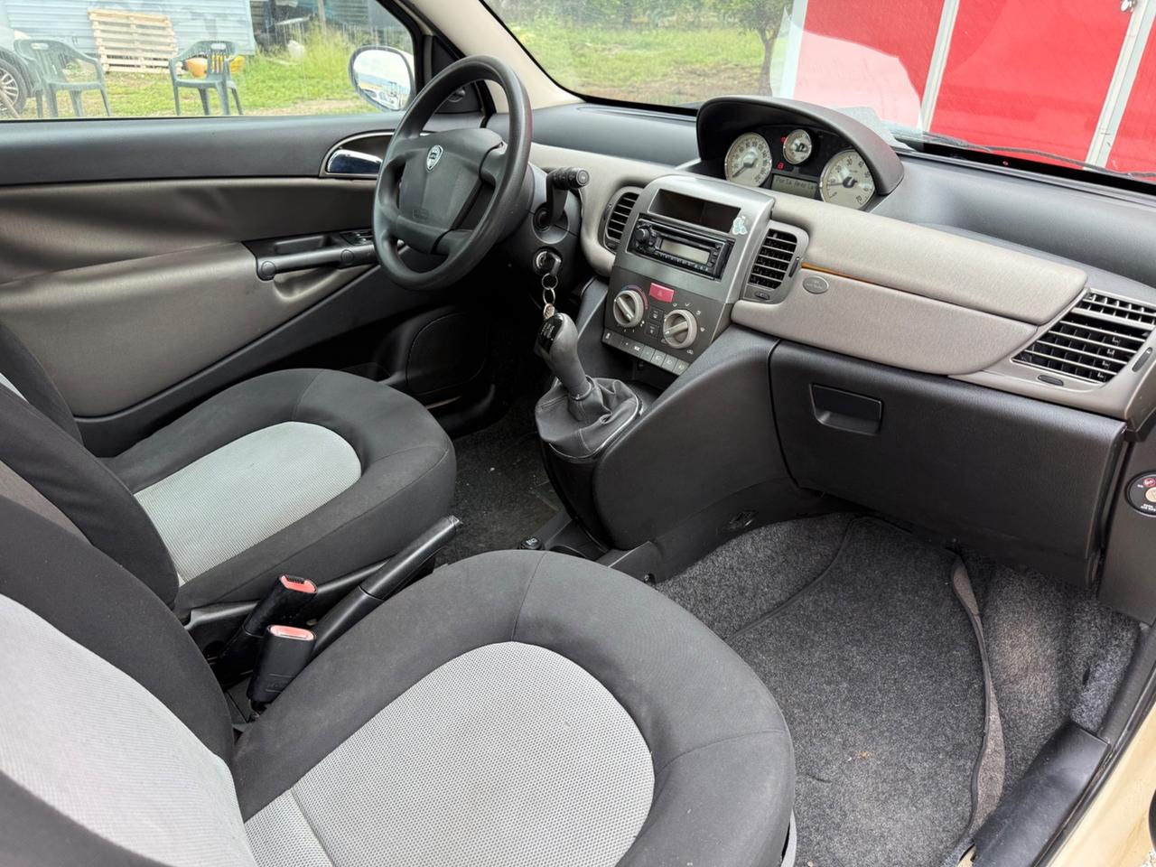 Lancia Ypsilon 1.3 Multijet 16V Oro