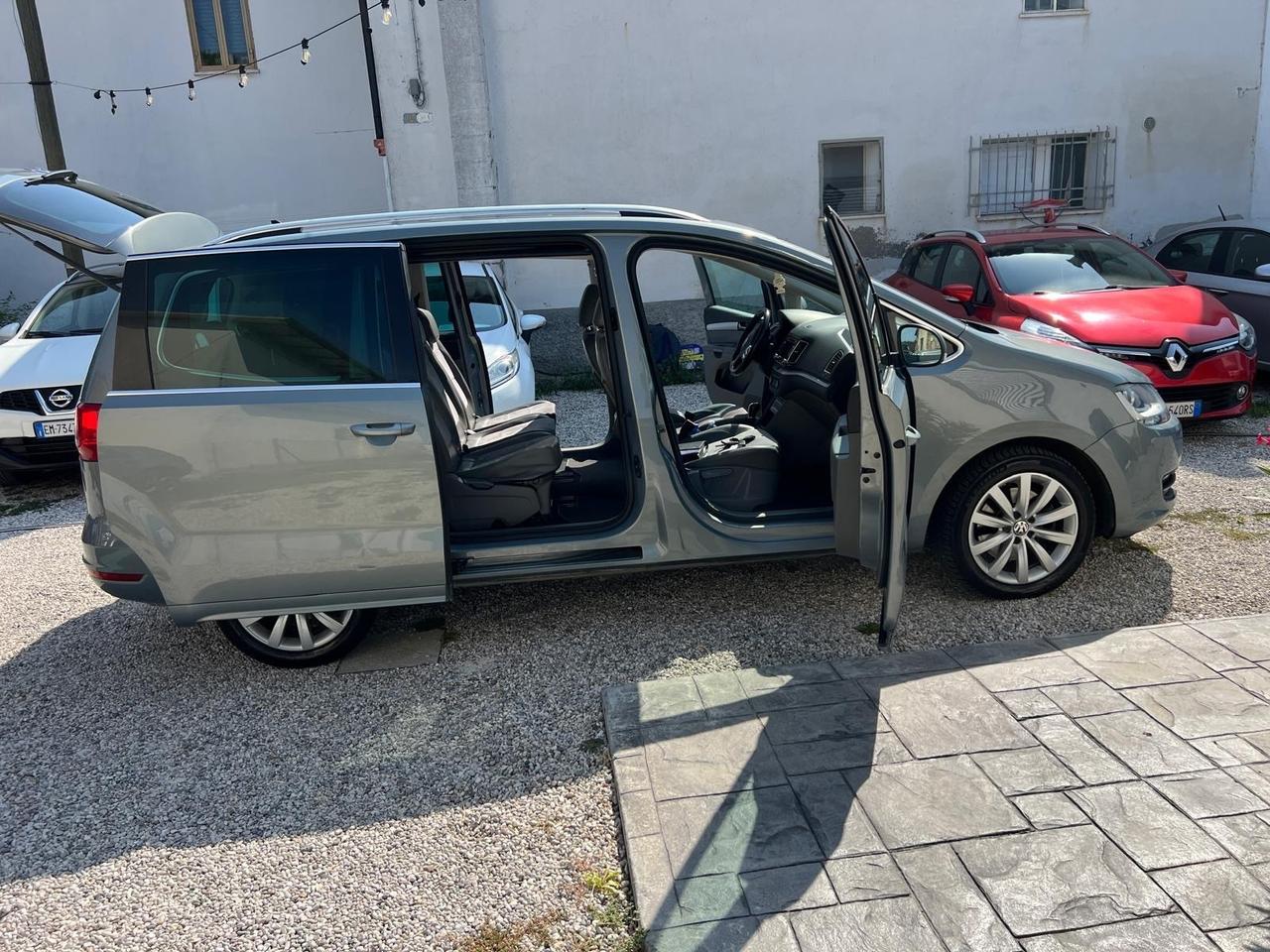 Volkswagen Sharan 2.0 TDI 140cv DSG Highline BlueMotion Technology