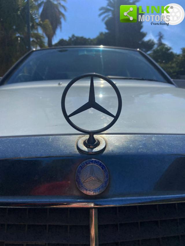 MERCEDES-BENZ 200 E 122 CV Berlina