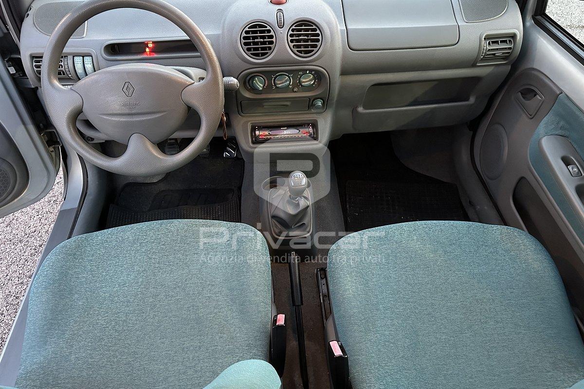 RENAULT Twingo 1.2i cat Ice