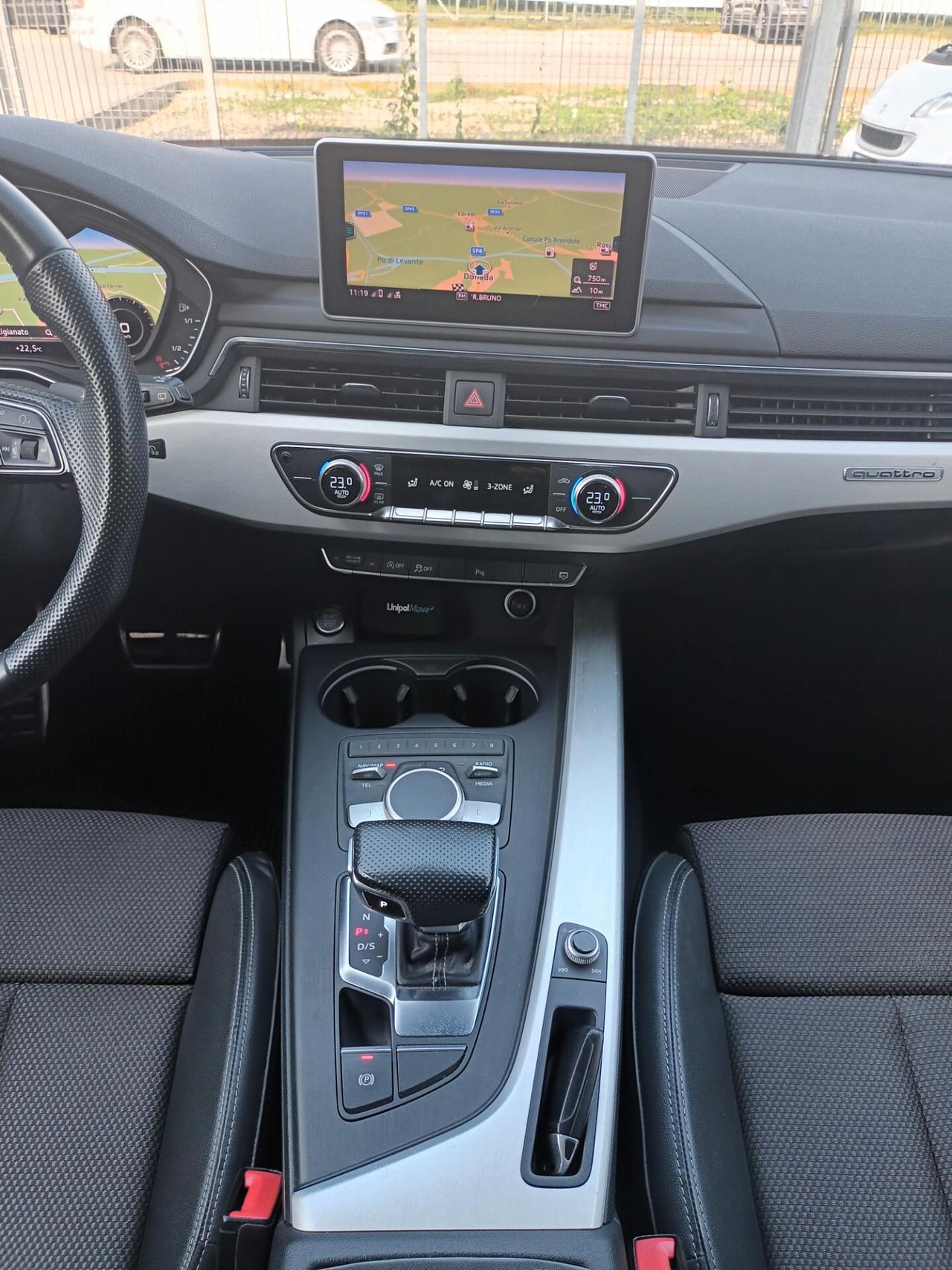 Audi A4 Avant 2.0 TDI 190 CV S tronic Quattro S-Line interno esterno