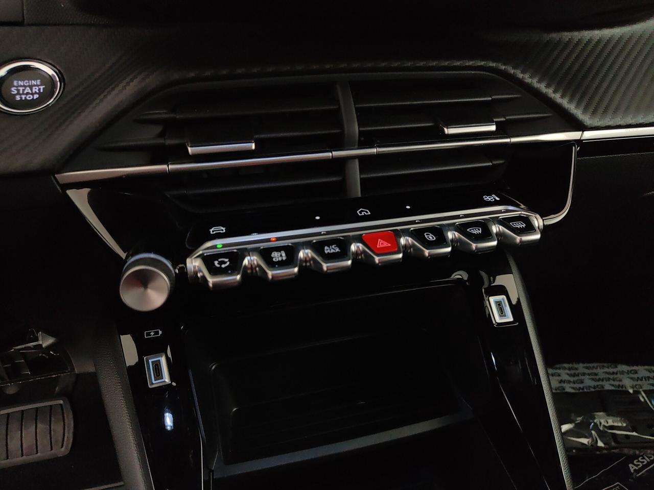 Peugeot 2008 Hybrid 110 e-DCS6 Allure