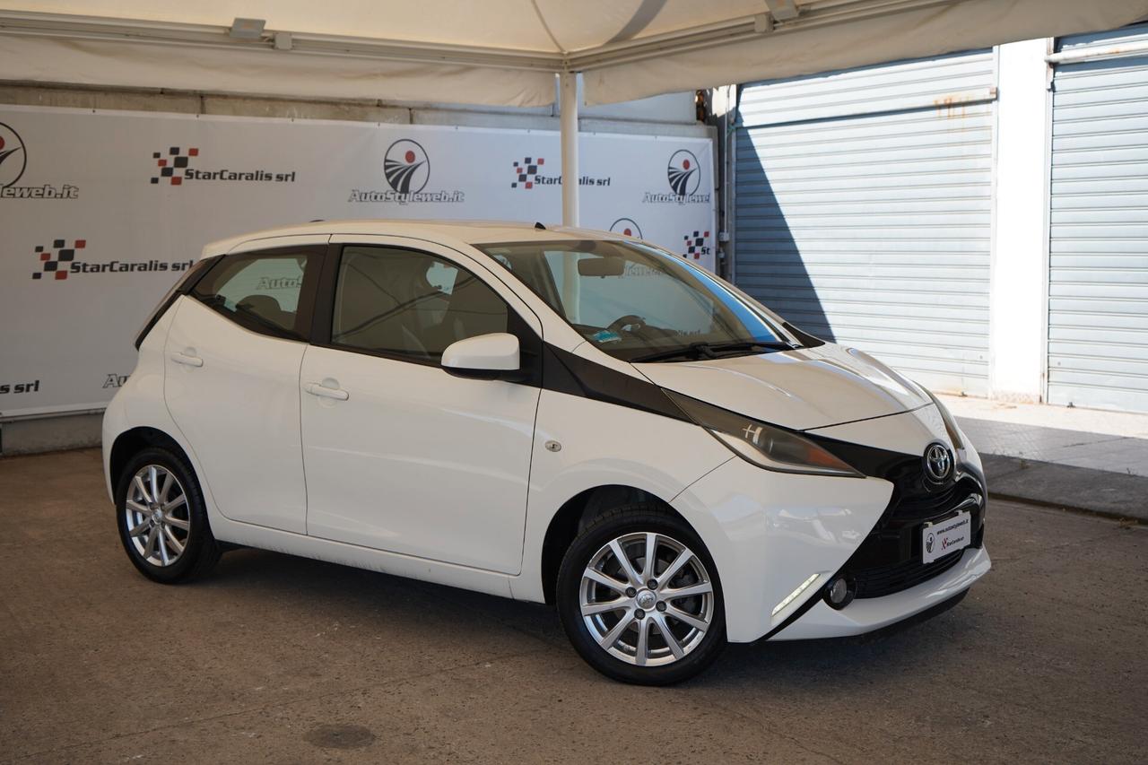 Toyota Aygo 1.0 VVT-i 69 CV 5 porte x-play