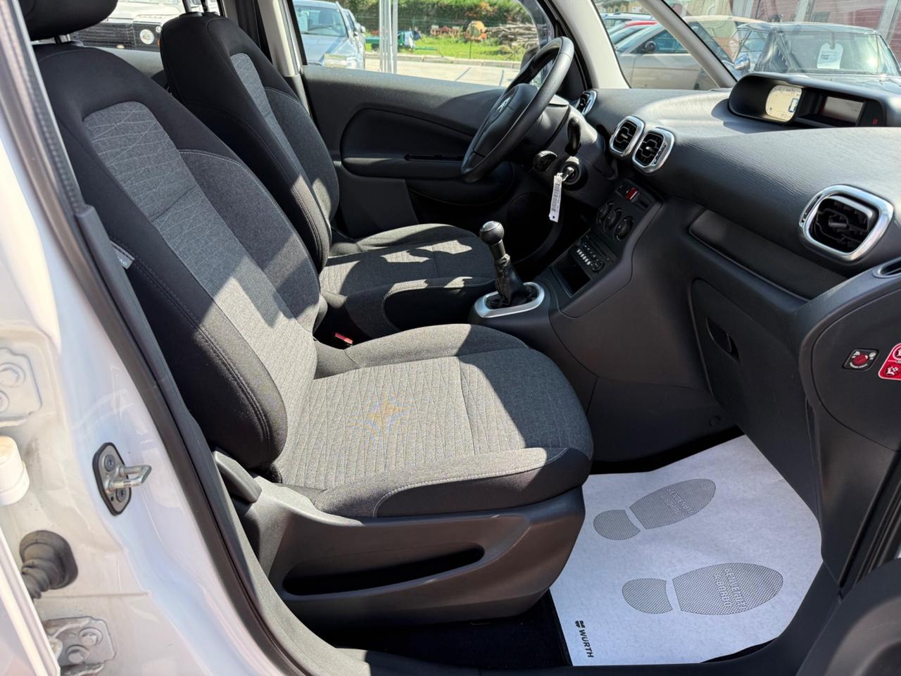Citroen C3 Picasso 1600 BlueHDi GANCIO TRAINO EURO 6