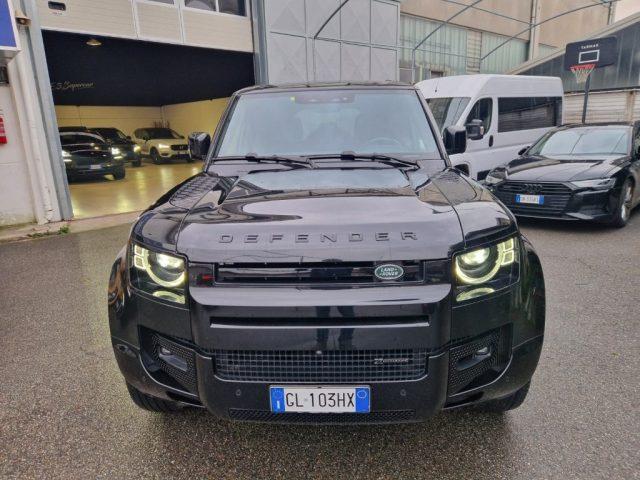 LAND ROVER Defender 110 3.0D I6 300 CV AWD X-Dynamic