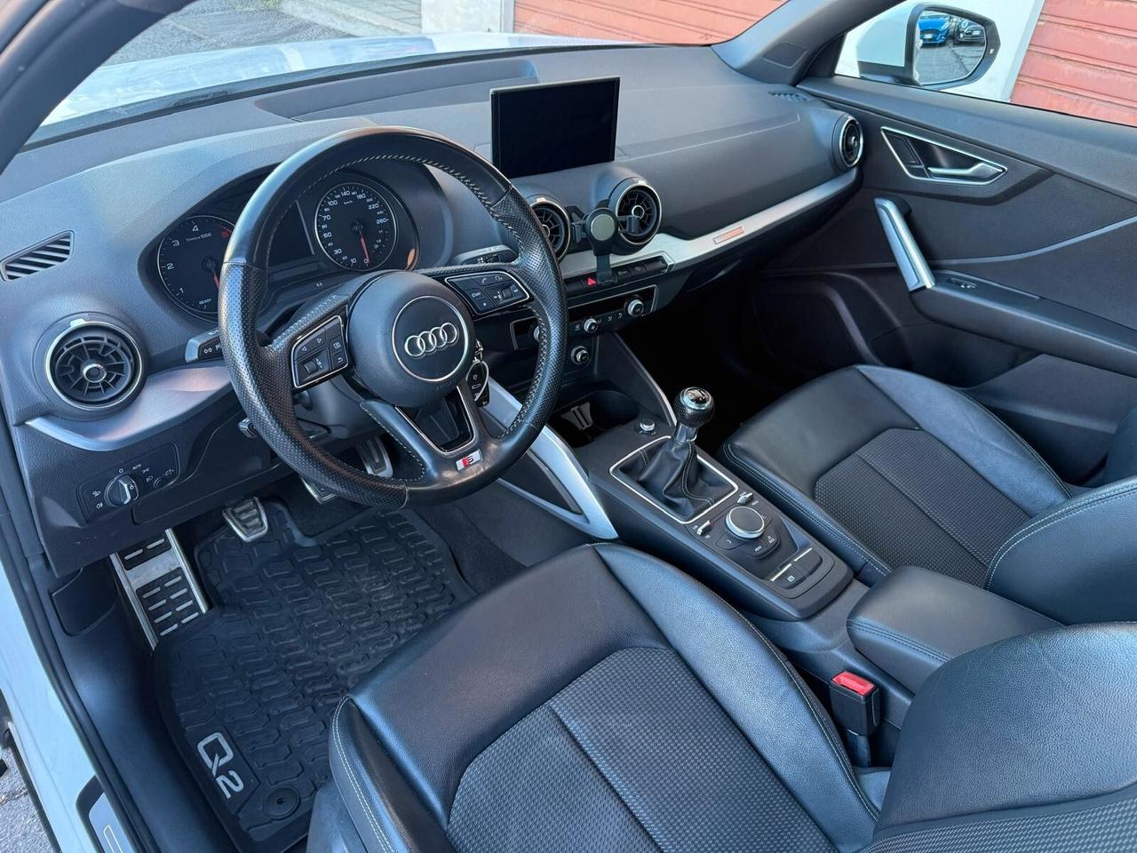 Audi Q2 1.6 TDI Sport 116cv s-line unico proprietario