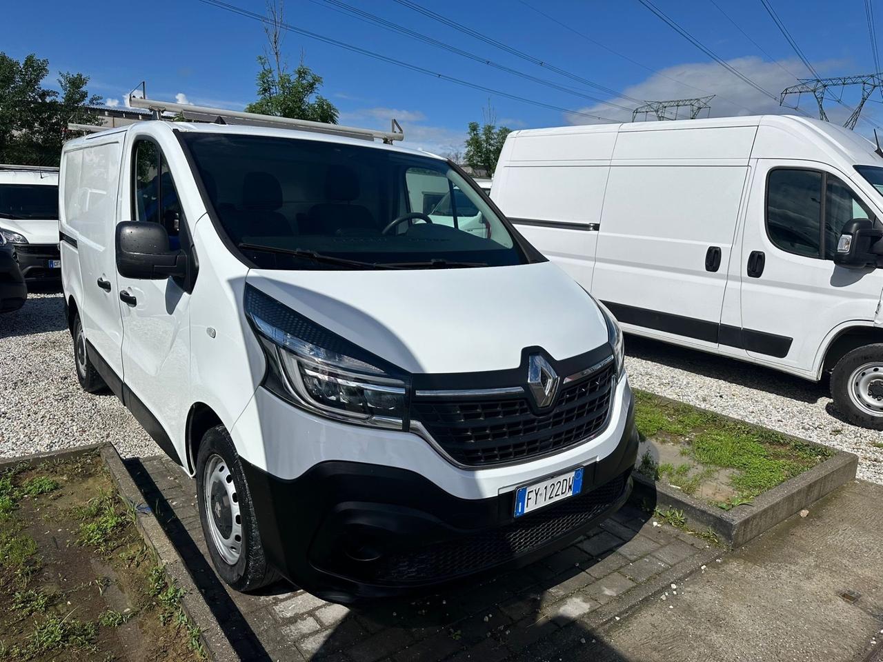 Renault Trafic T28 2.0 dCi 120CV Iva Compresa