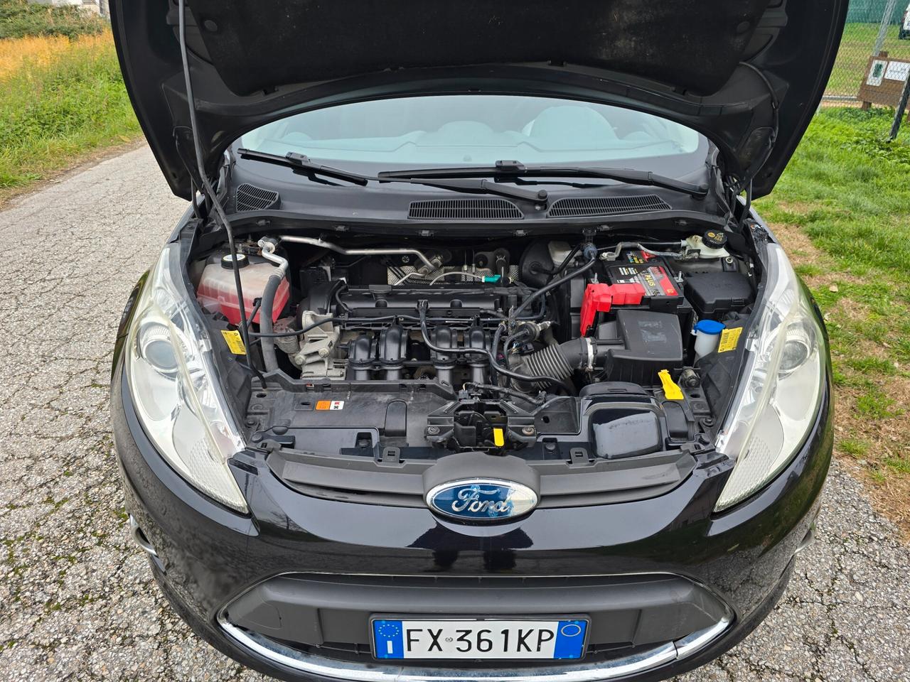 Ford Fiesta 1.2 Benzina con GARANZIA-NEOPATENTATI