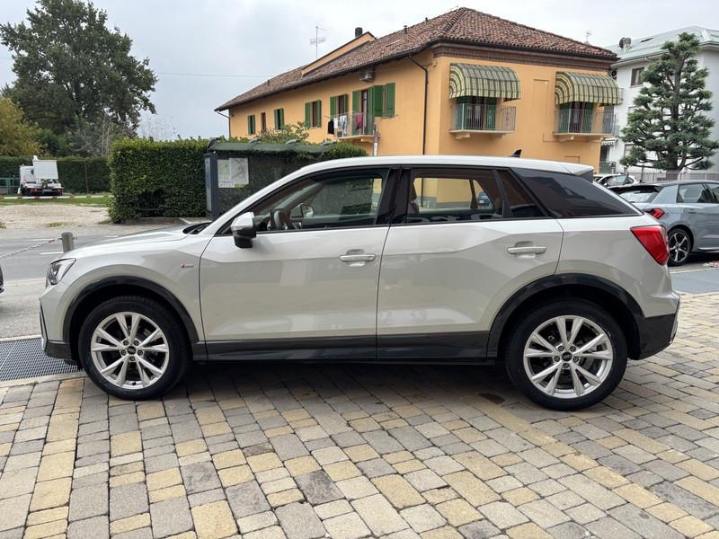 Audi Q2 30 1.0 tfsi S line edition LED-NAVI-CAM-18"