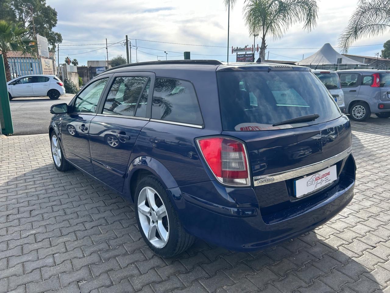 Opel Astra 1.7 CDTI 101CV Station Wagon Club