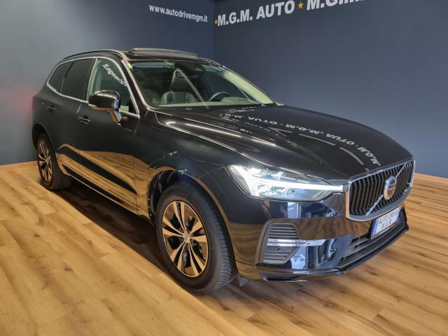 VOLVO XC60 B5 (d) AWD Geartronic Momentum Pro