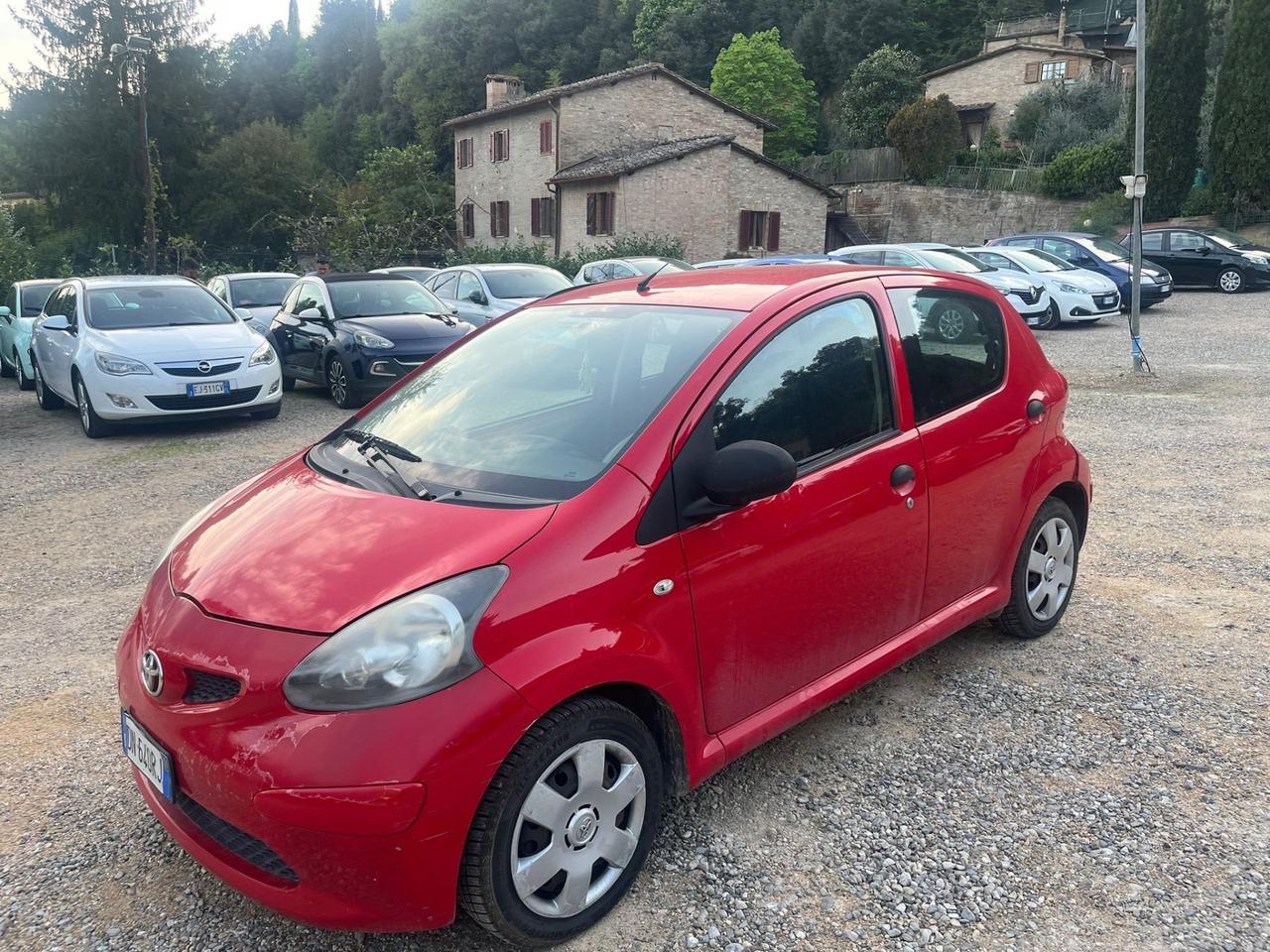Toyota Aygo 1.0 Benzina - Neopatentati