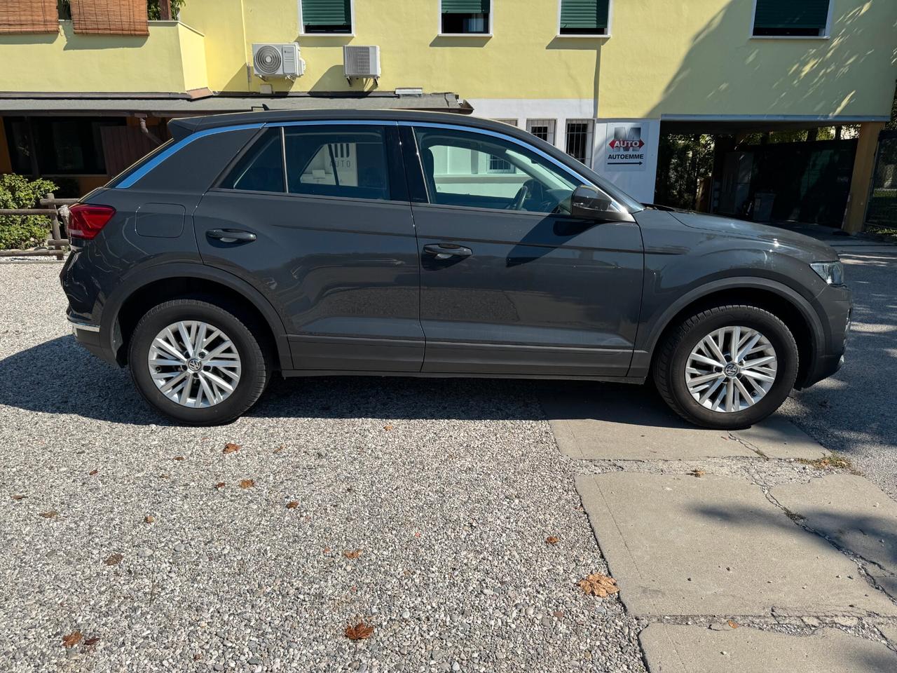 Volkswagen T-Roc 1.6 TDI SCR Business BlueMotion Technology