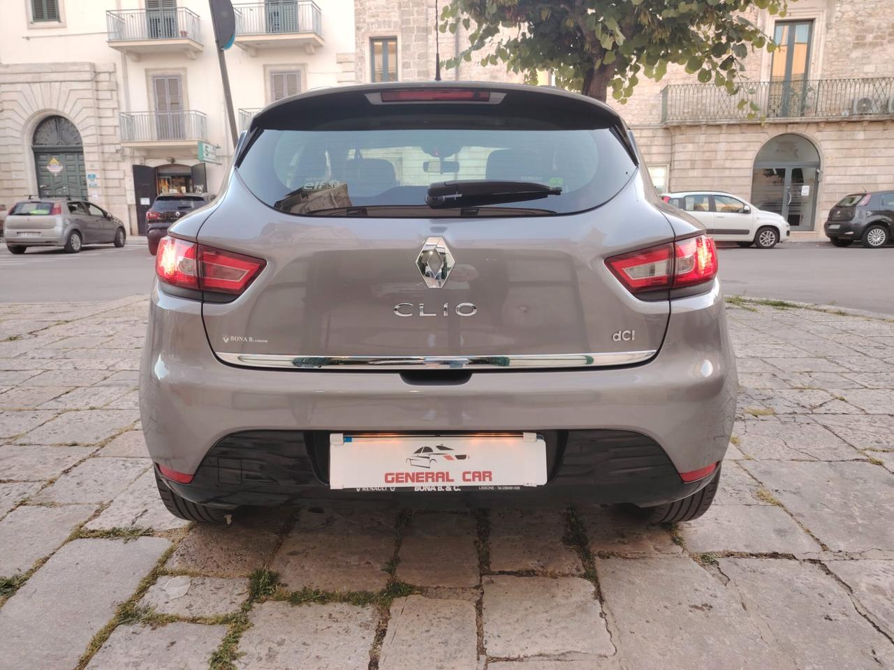 Renault Clio 1.5 dCi 8V 75CV 5 porte Wave