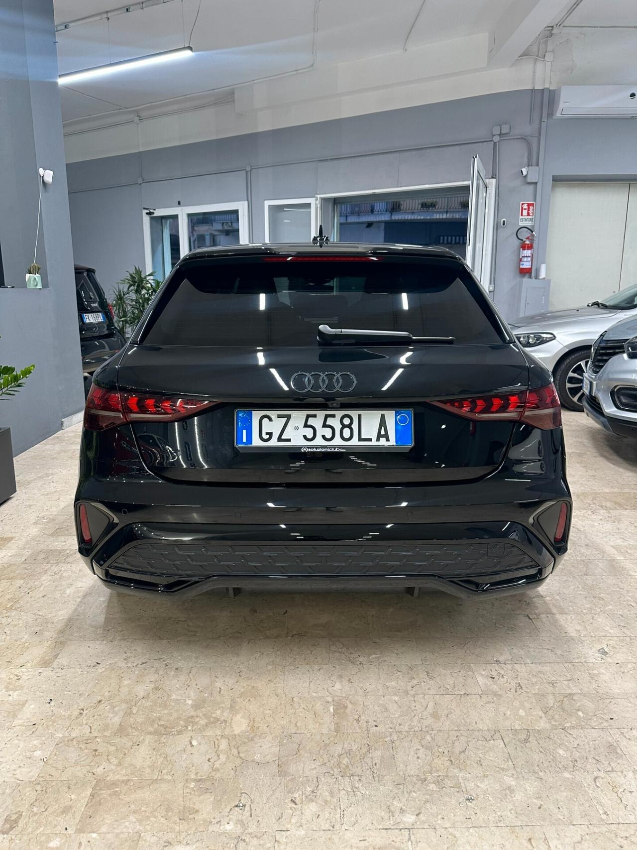 Audi A3 Sedan 35 TDI S tronic line edition