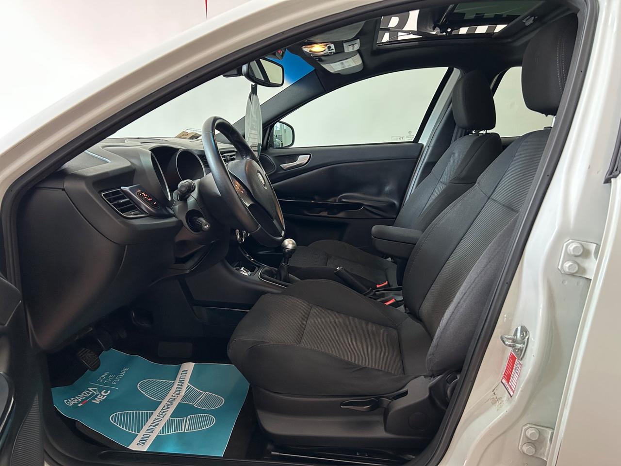 Alfa Romeo Giulietta 1.6 JTDm-2 105 CV Tetto Apribile UNICO PROPRIETARIO